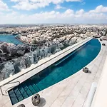 Mercury Tower Exclusive 1br W Rooftop Pool By Arco Collection