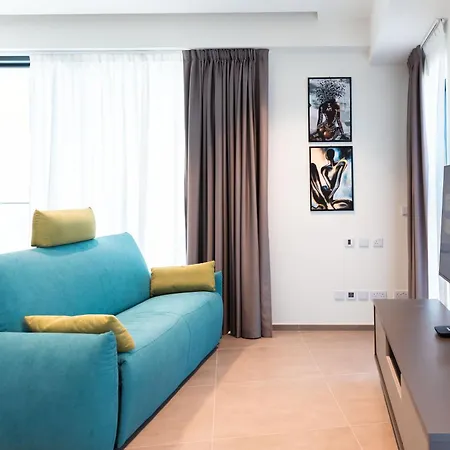 Mercury Tower Exclusive 1br W Rooftop Pool By Arco Collection Saint Julian's