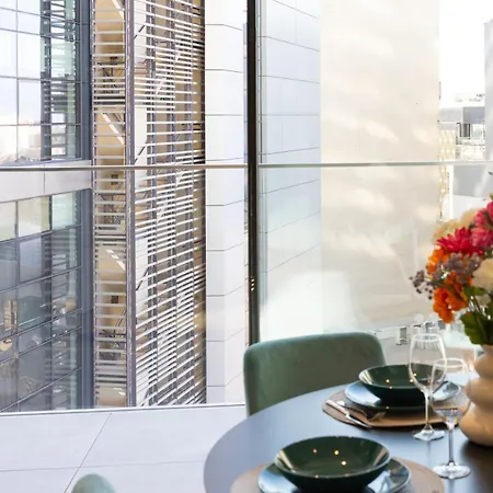 Mercury Tower Exclusive 1br W Rooftop Pool By Arco Collection Apartment