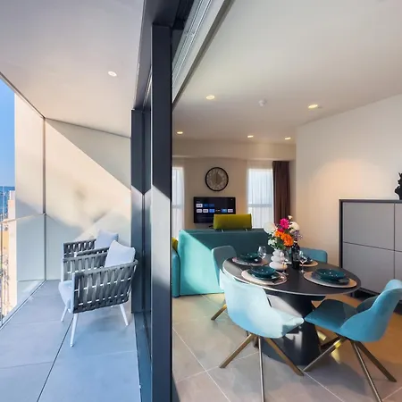 Mercury Tower Exclusive 1br With Rooftop Pool By Arcobnb Apartament