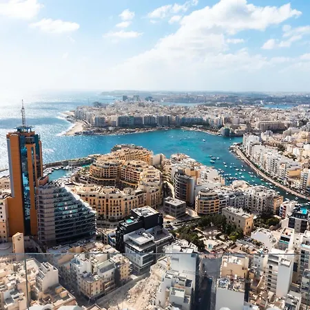 Apartment Mercury Tower Exclusive 1br W Rooftop Pool By Arco Collection