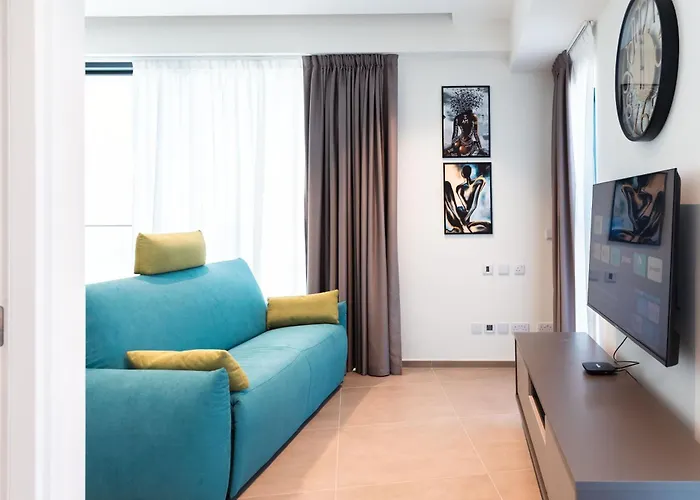 Mercury Tower Exclusive 1br W Rooftop Pool By Arco Collection Saint Julian's