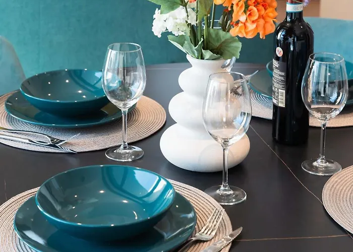 Mercury Tower Exclusive 1br W Rooftop Pool By Arco Collection