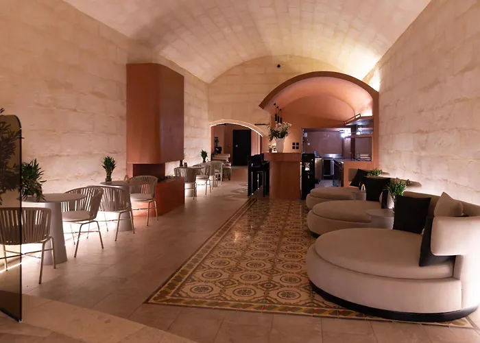 Mercury Tower Exclusive 1br W Rooftop Pool By Arco Collection アパート Saint Julian's