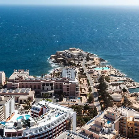 Mercury Tower Exclusive 1br W Rooftop Pool By Arco Collection *