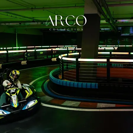 Mercury Tower Exclusive 1br W Rooftop Pool By Arco Collection